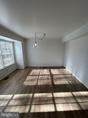 13919 BATON ROUGE CT, Centreville, VA 20121