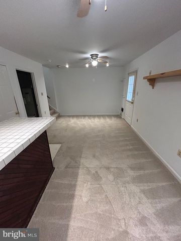 13919 BATON ROUGE CT, Centreville, VA 20121