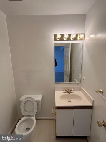 13919 BATON ROUGE CT, Centreville, VA 20121