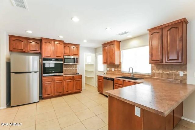 401 E Fremont Dr, Drive, Tempe, AZ 85282