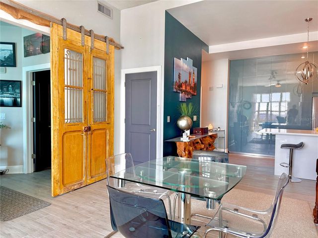 1238 E KENNEDY BOULEVARD 1001, Tampa, FL 33602