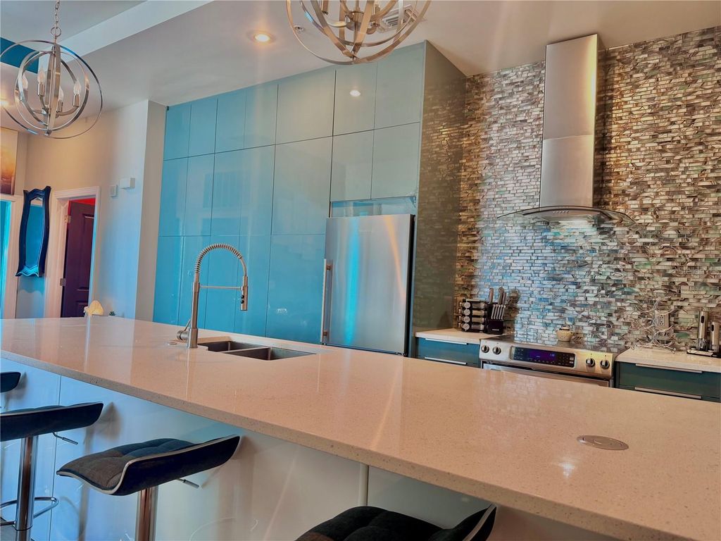 1238 E KENNEDY BOULEVARD 1001, Tampa, FL 33602