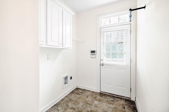 124 Middleton Drive, Peachtree City, GA 30269