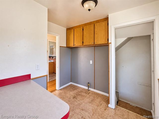 3167 E Outer Drive, Detroit, MI 48234