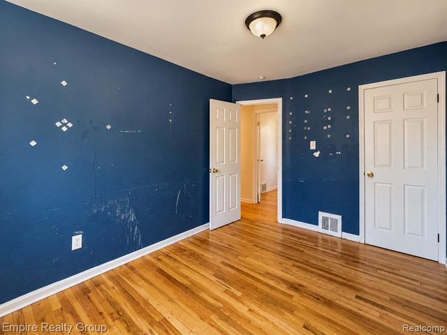 3167 E Outer Drive, Detroit, MI 48234