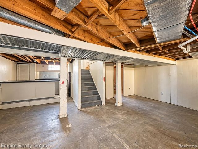 3167 E Outer Drive, Detroit, MI 48234