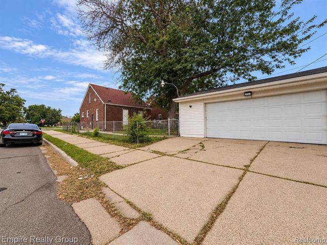 3167 E Outer Drive, Detroit, MI 48234