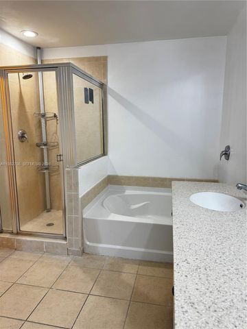 3340 NE 190th St 1507, Aventura, FL 33180