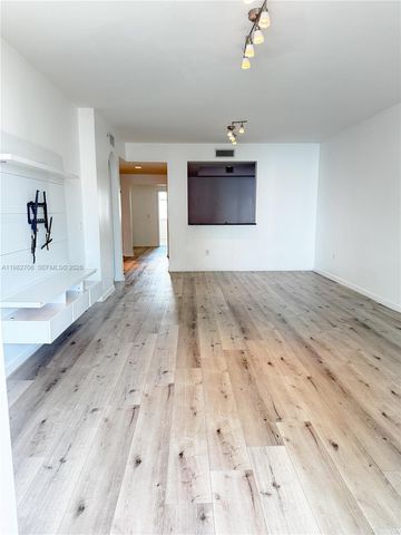 3340 NE 190th St 1507, Aventura, FL 33180