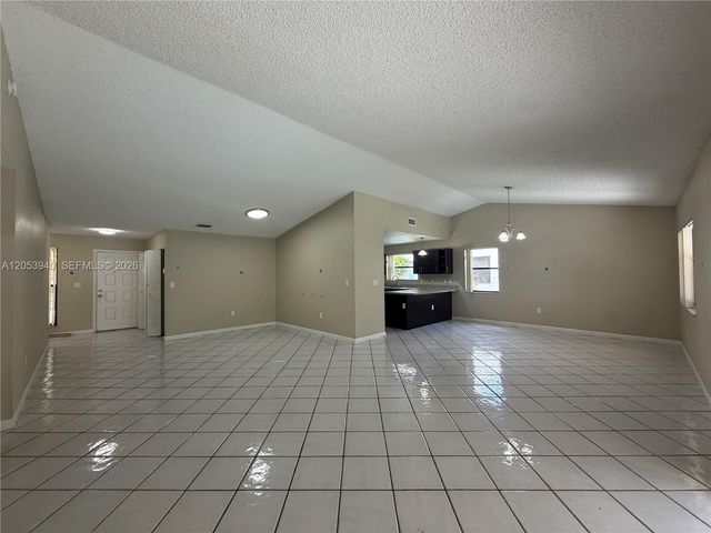 15600 Gauntlet Hall Mnr, Davie, FL 33331