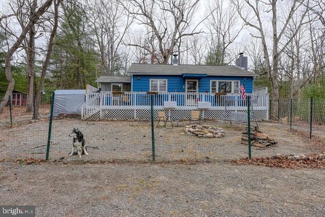 4992 SAINT DAVIDS CHURCH RD, Fort Valley, VA 22652