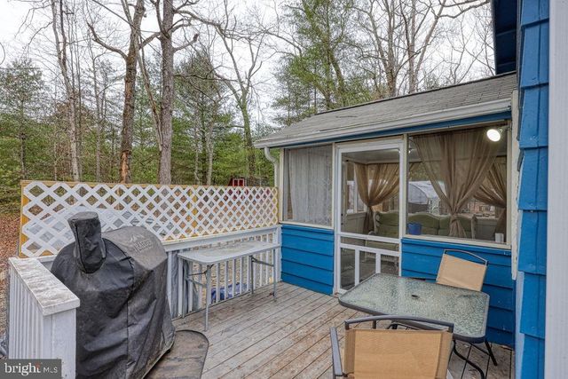 4992 SAINT DAVIDS CHURCH RD, Fort Valley, VA 22652