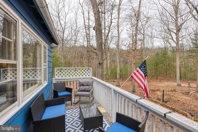 4992 SAINT DAVIDS CHURCH RD, Fort Valley, VA 22652