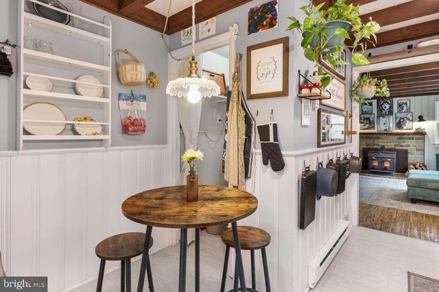 4992 SAINT DAVIDS CHURCH RD, Fort Valley, VA 22652