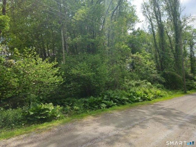 Baxter Road, Woodstock, CT 06281