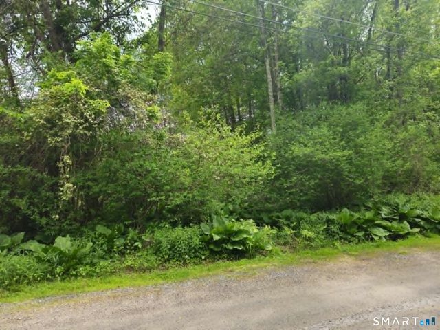 Baxter Road, Woodstock, CT 06281