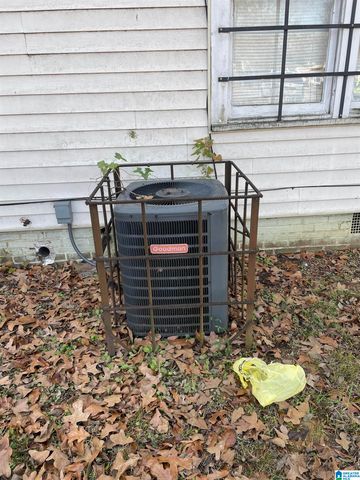 7709 S 1ST AVENUE, Birmingham, AL 35206