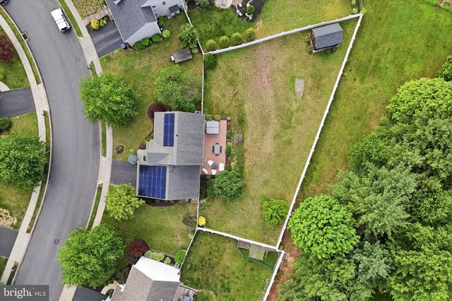 184 BAYBERRY DR, Royersford, PA 19468