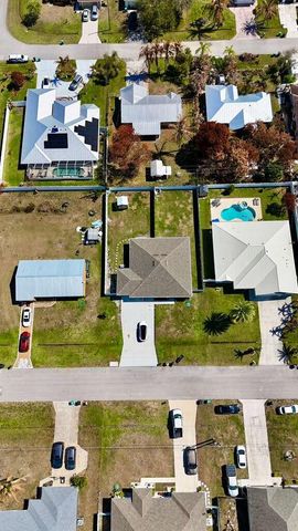 2507 SE Charleston Drive, Port St. Lucie, Port St Lucie, FL 34952