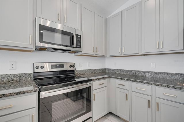 1109 MUNSTER COURT, Kissimmee, FL 34759