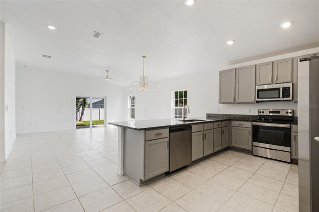 1109 MUNSTER COURT, Kissimmee, FL 34759