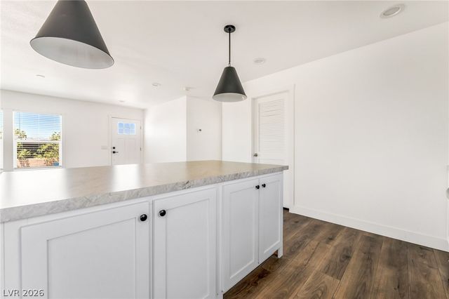6146 Bryce Canyon Avenue, Las Vegas, NV 89156