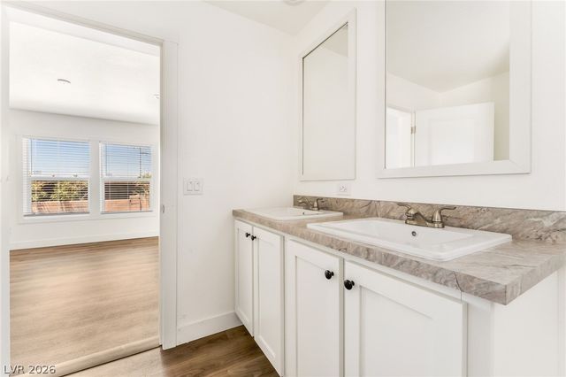 6146 Bryce Canyon Avenue, Las Vegas, NV 89156