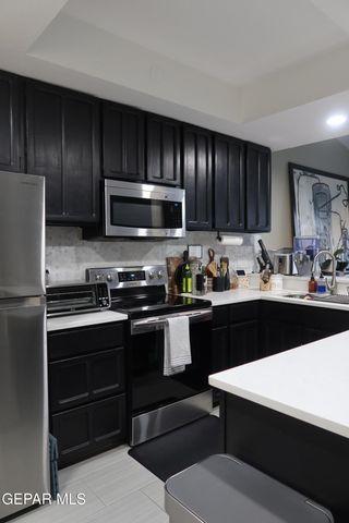 4614 N Stanton G49, El Paso, TX 79902