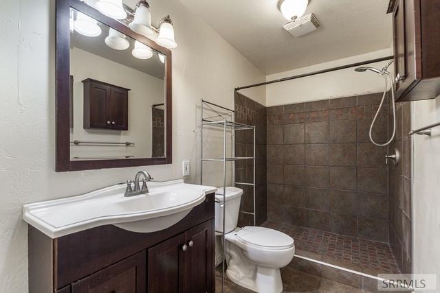 1305 Lyn Drive, Blackfoot, ID 83221