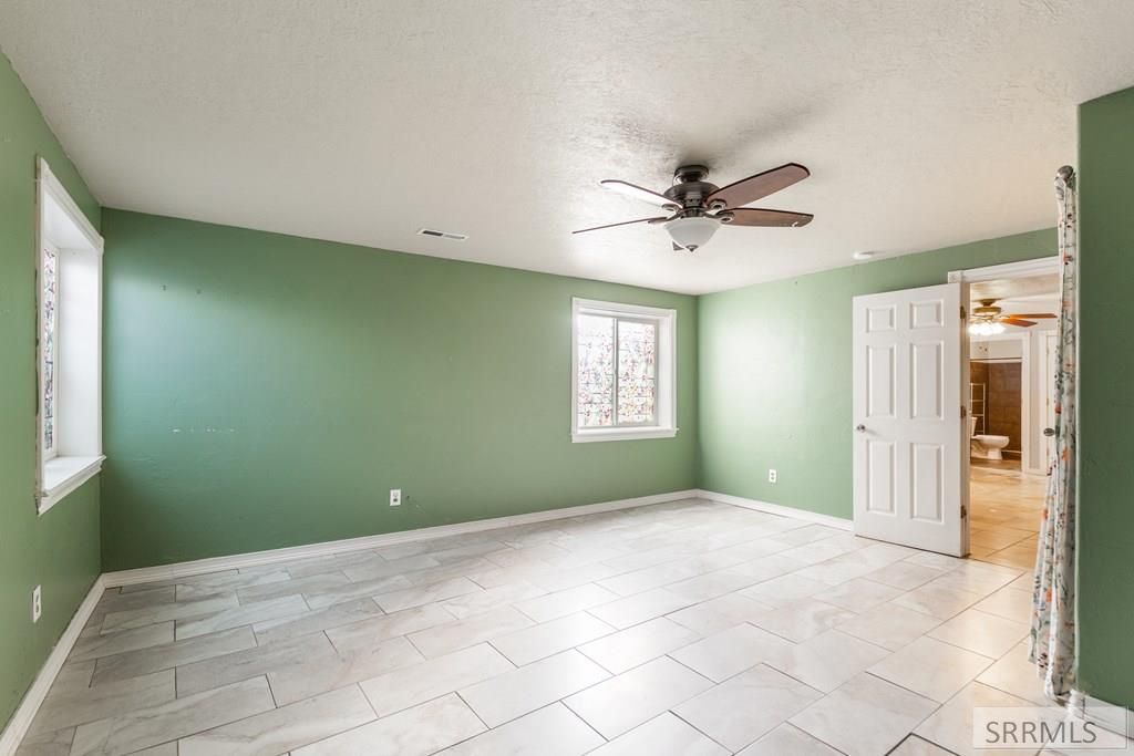 Image 31 of property listing at 1305 Lyn Drive, Blackfoot, ID 83221