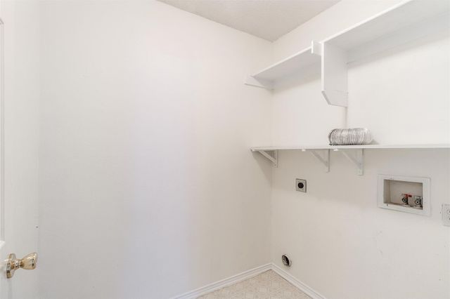 7921 Rattlers Court, Arlington, TX 76002