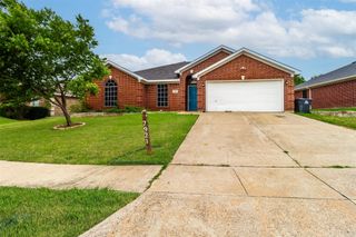 7921 Rattlers Court, Arlington, TX 76002