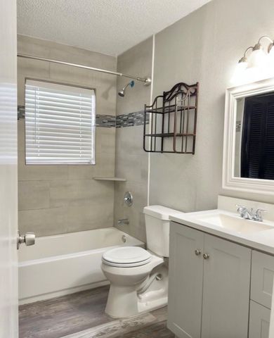 5003 Terry Street, Houston, TX 77009