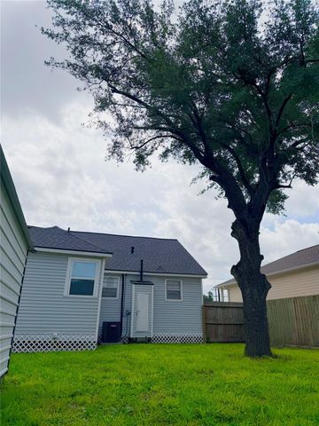 5003 Terry Street, Houston, TX 77009