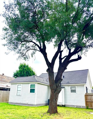 5003 Terry Street, Houston, TX 77009