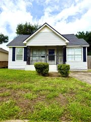5003 Terry Street, Houston, TX 77009