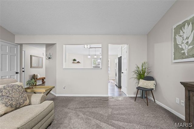 4812 Haynes Drive, St Charles, MO 63304