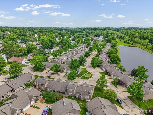 4812 Haynes Drive, St Charles, MO 63304
