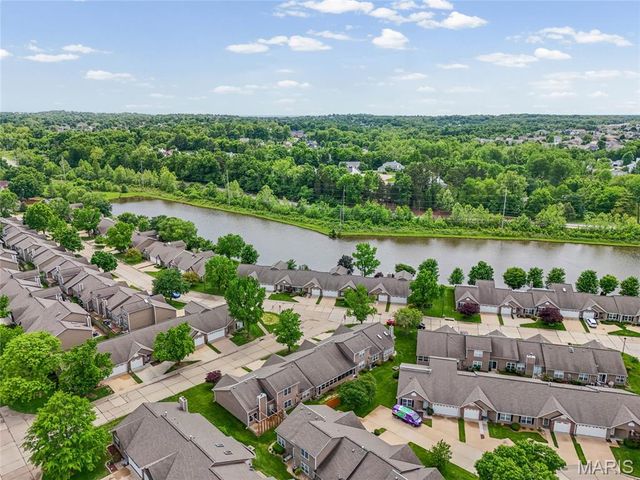 4812 Haynes Drive, St Charles, MO 63304