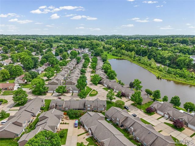 4812 Haynes Drive, St Charles, MO 63304