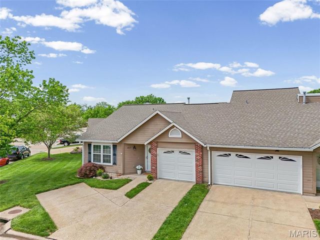 4812 Haynes Drive, St Charles, MO 63304
