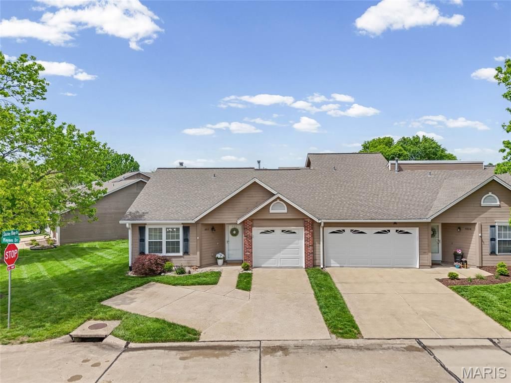 4812 Haynes Drive, St Charles, MO 63304