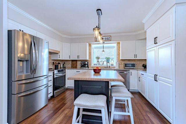 2201 MARSHALL STREET, Wausau, WI 54403