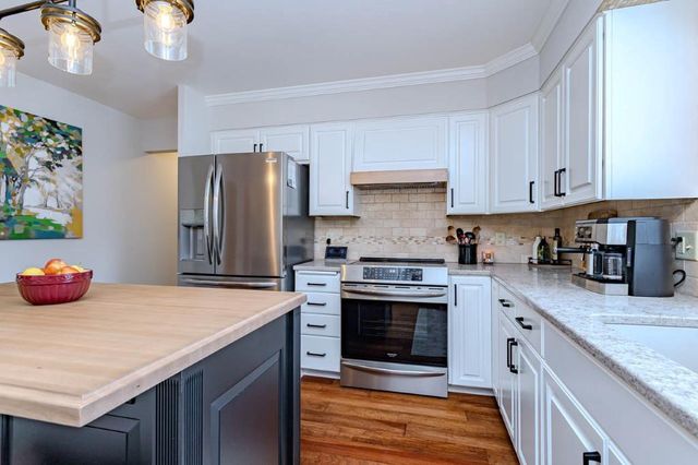 2201 MARSHALL STREET, Wausau, WI 54403