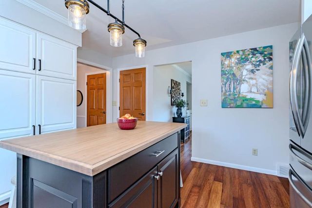 2201 MARSHALL STREET, Wausau, WI 54403