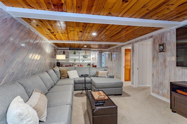 2201 MARSHALL STREET, Wausau, WI 54403