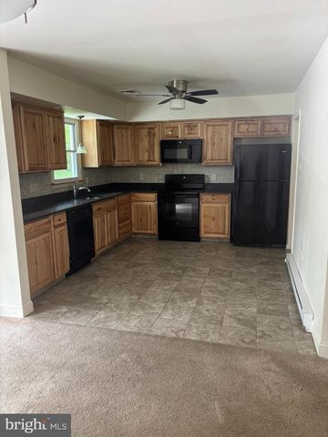 2435 WELSH DR, Pottstown, PA 19464