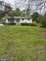 2435 WELSH DR, Pottstown, PA 19464