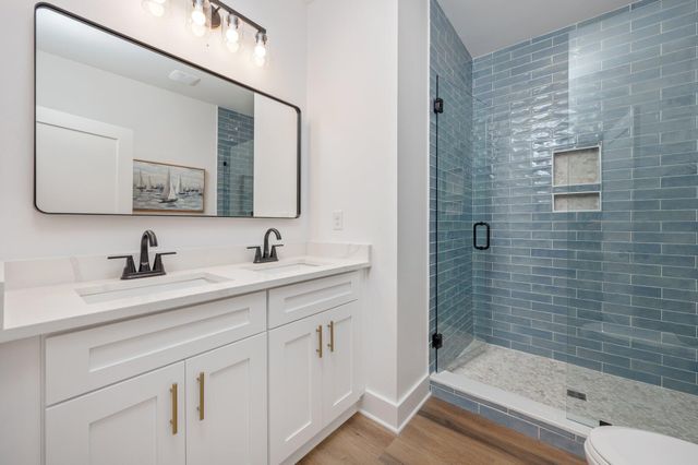 4550 Luke Avenue, Destin, FL 32541