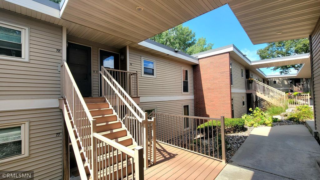 110276 Village Road, Chaska, MN 55318 — photo 2